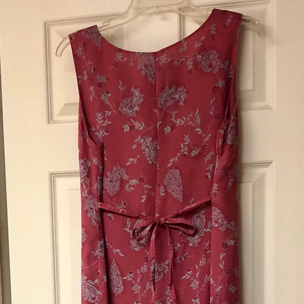 👗Cute Vintage Maxi Dress! - Picture 4 of 8